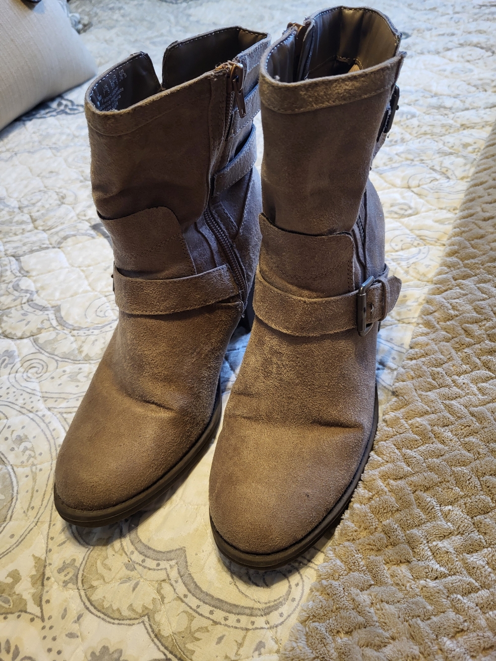 Women's Suede Mid-Calf Buckle Boots - Taupe